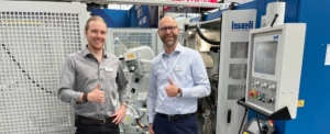 Iseli 6 På bifogad bild från vänster: Simon Dubach, tekniker på ISELI och Martin Andersson, affärsområdeschef LSAB